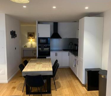 Le Luc Apartment | Appartement Le Luc