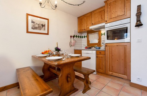 Chamonix-Mont-Blanc Apartment | Appartement Les Capucins 22, Chamonix, France