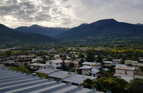 Embrun Apartment | Appartement plan d'eau vue panoramique