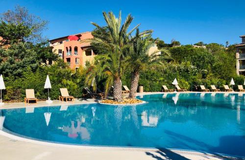 Les Issambres Apartment | Appartement Premium face à la baie de St-Tropez à 100m de la plage
