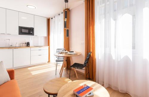 Saint-Etienne Apartment | Appartement Saison - Saint Étienne - La Terrasse