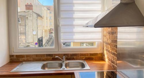 Vaugueux Apartment | Appartement spacieux à Caen 65 m² avec balcon vue sur la ville