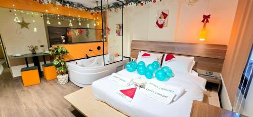 Heliopolis Apartment | appartement Studio 5 min Airport Jacuzzi hotel, Massager