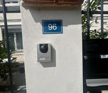 Paray-Vieille-Poste Apartment | Appartement T2 Paray vieille poste