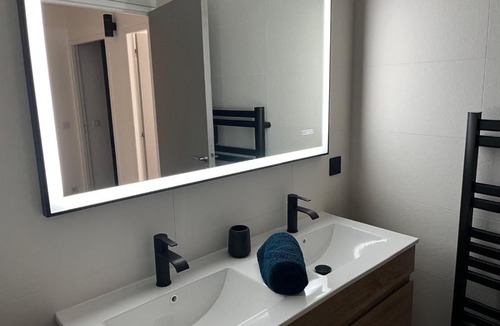Clemenceau Apartment | Appartement T3 climatisé avec place de parking privé Perpignan