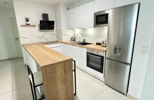 Hopitaux-Facultes Apartment | Appartement T3 moderne et cosy, à Hopitaux-Facultés