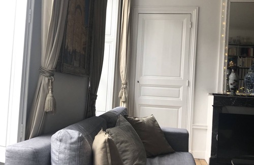 7th Arrondissement Apartment | Appartementparisien de Charme