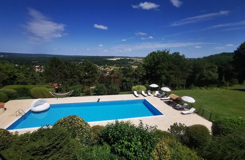 Razac-sur-l'Isle Apartment | Appartements de Vacances Vallée Verte F3