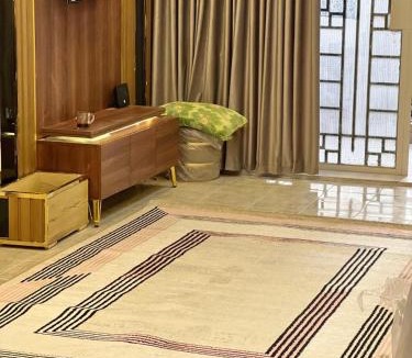 The 5th Settlement Apartment | Appartment