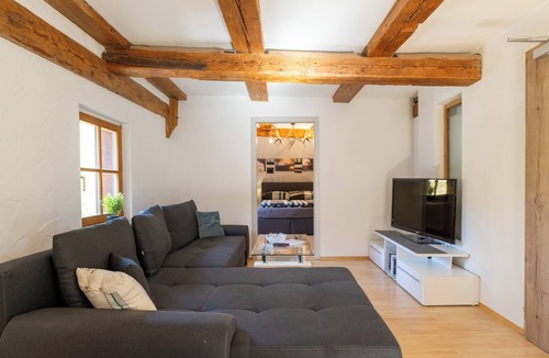 Kirchensittenbach Apartment | Appartment in Altem Gutshof