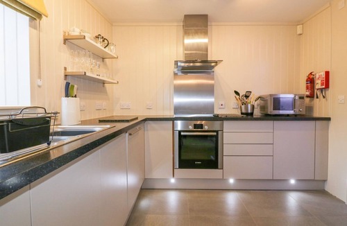 Crantock Cottage | Apple Barn