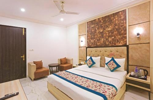 Mahipalpur Extension Hotel | Apple Park - Comfortable Stay Near Delhi Airport, Mahipalpur