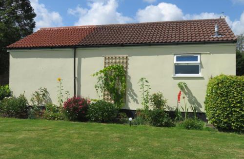 Coalpit Heath Apartment | Apple Tree Corner Apartment