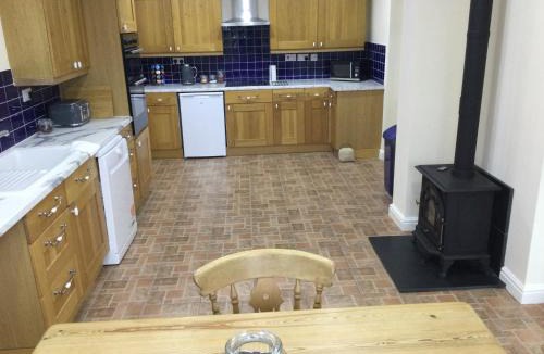 North Wheatley Apartment | Applewood