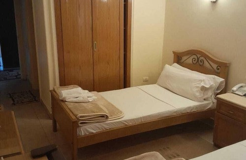 Abu Simbel Hotel | applicators hotel