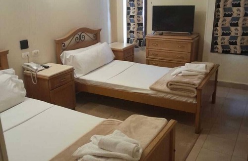 Abu Simbel Hotel | applicators hotel