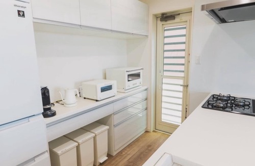 Taketomi-jima Taketomi-cho House | Approximately 10 minutes drive to downtown and airport! Stay" ⇨ "Live" "Another Home by the Sea" - Enjoy an extraordinary experience on Ishigaki Island and spend your time as you would in everyday life.