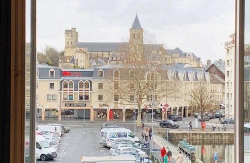 Saint-Jean Eudes Saint-Gilles Apartment | Appt 6p hyper center/view marina/upscale