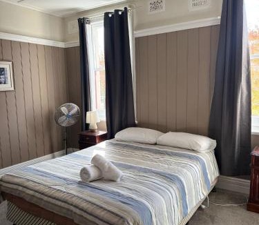 Walcha Hotel | Apsley Arms hotel