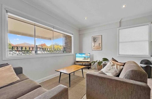 Armidale Apartment | Apt 3 Brightside Apartments - City Center