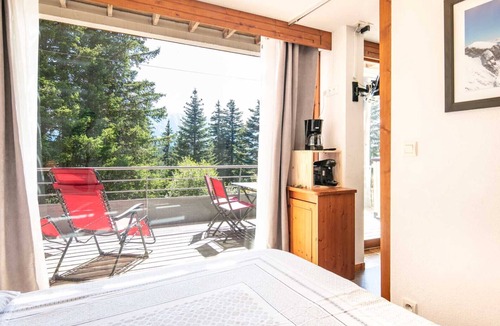 Chamrousse Apartment | Apt 6 ppl with spacious terrace