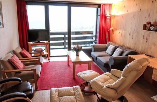 Acletta Apartment | Apt B 048 by Interhome