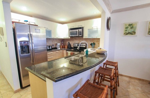 St. Lawrence Gap Apartment | Apt by Beach in The Gap - Terraces 402