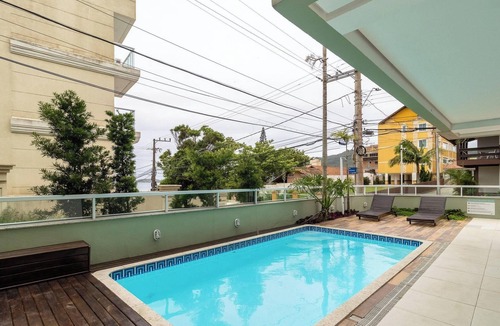 Ingleses Sul Apartment | Apt W/balcony and BBQ 150m From the Beach Sdp0206