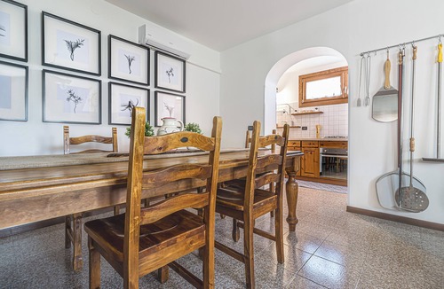 San Pietro di Feletto Villa | Apt Wanderlust 2 with swimming pool[Zone Unesco].