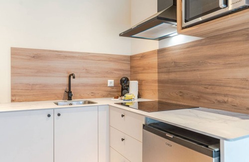 Plaza de Toros-Doctores-San Lazaro Apartment | Apto Alcazaba. Modern, bright and ideally located