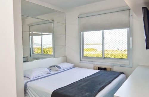 Costeira do Pirajubae Apartment | Apto c vista do mar e churrasq em Florianopolis SC