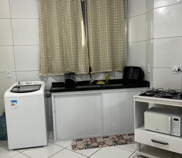 Beberibe Apartment | Apto com Ar com vista para praia de Morro Branco - Fortaleza