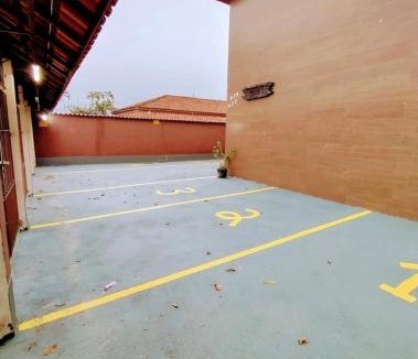 Centro Apartment | Apto no Centro de Bertioga, próximo a Praia, Balsa, Pier e Prainha Branca, Wi-Fi, Churrasqueira, Vaga, 5 pessoas