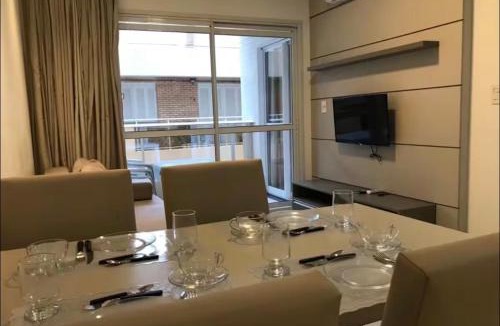 Ingleses Sul Apartment | Apto nos Ingleses a 80m do Mar com Piscina e Garagem