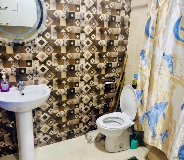 Shurtah al-Dakhlah Ski Chalet | Aqua view studio