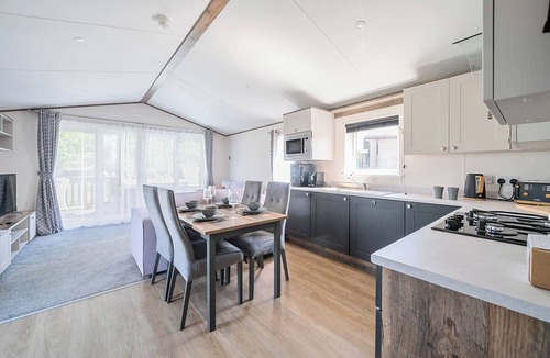 Great Houghton Cottage | Aquadrome Abode - Billing Aquadrome