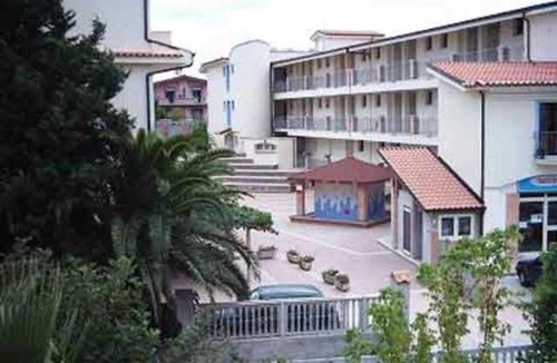 Marina di Davoli Apartment | Aquamarine Residence