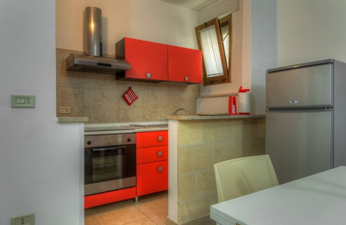 San Pietro in Bevagna House | Aquarium Residence