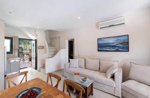 Spartochori Villa | Aquarius - Three Bedroom Villa, Sleeps 6