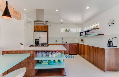 Tahquitz River Estates House | Aquatini Mid-Century Modern Luxury Retreat - Last Minute Specials!