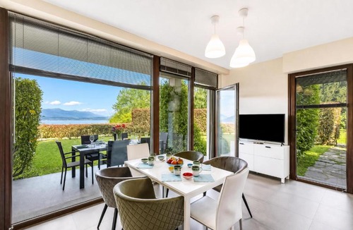 Meina Apartment | Aquavista Pool and Lake Maggiore View - Happy Rentals