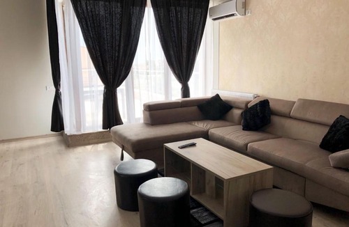 Mamaia-Sat Apartment | Aquazure Studio Residence