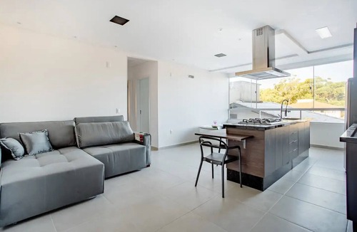 Ingleses do Rio Vermelho Apartment | Artistas Ingleses