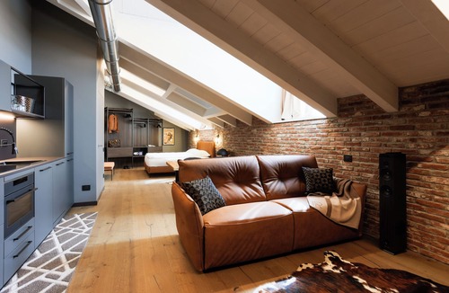 Stazione Apartment | AR Suites&Art