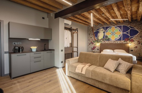 Stazione Apartment | AR Suites&Art