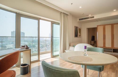 Gurugram Hotel | AR Suites KLJ Square