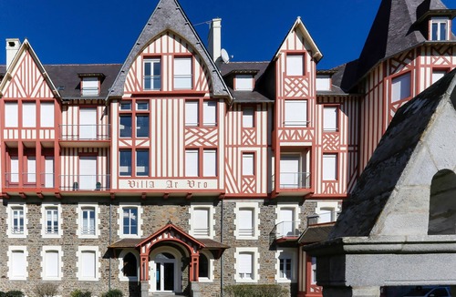 Saint-Cast-le-Guildo Apartment | Ar Vro - Accès direct à la grande plage