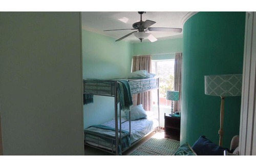 Margate Beach Villa | Arabella No. 5