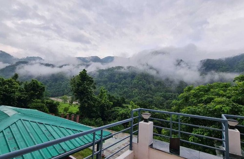 Jakh Resort | Aranyaka River Resort