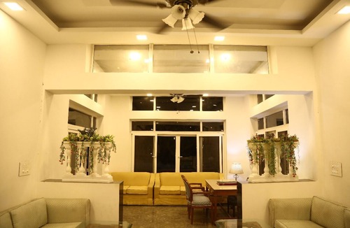 Gurugram Hotel | Aravali Greens